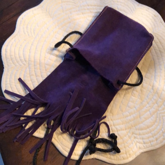 💜 Handmade Purple Suede mini crossbody fringe fold over front cute bag - Picture 3 of 10